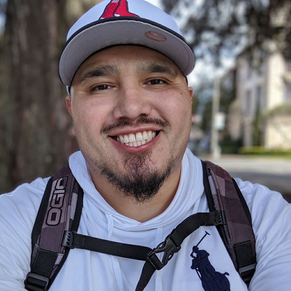 Meet your Posher, Genaro